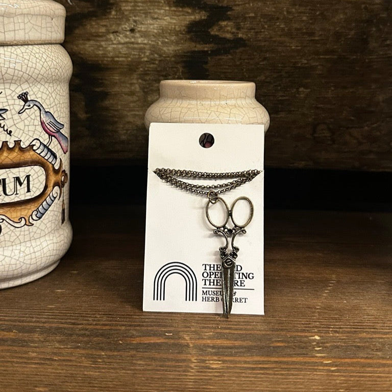 Scissor Pendant Necklace