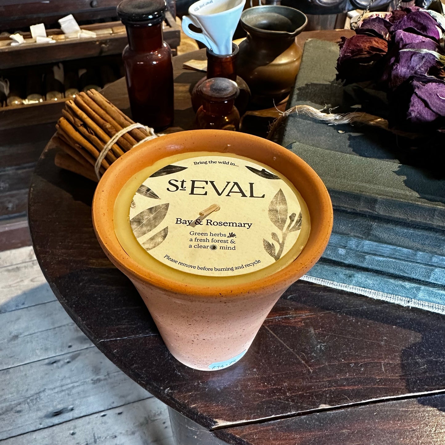 Victorian Herb Scented Candle: Bay & Rosemary