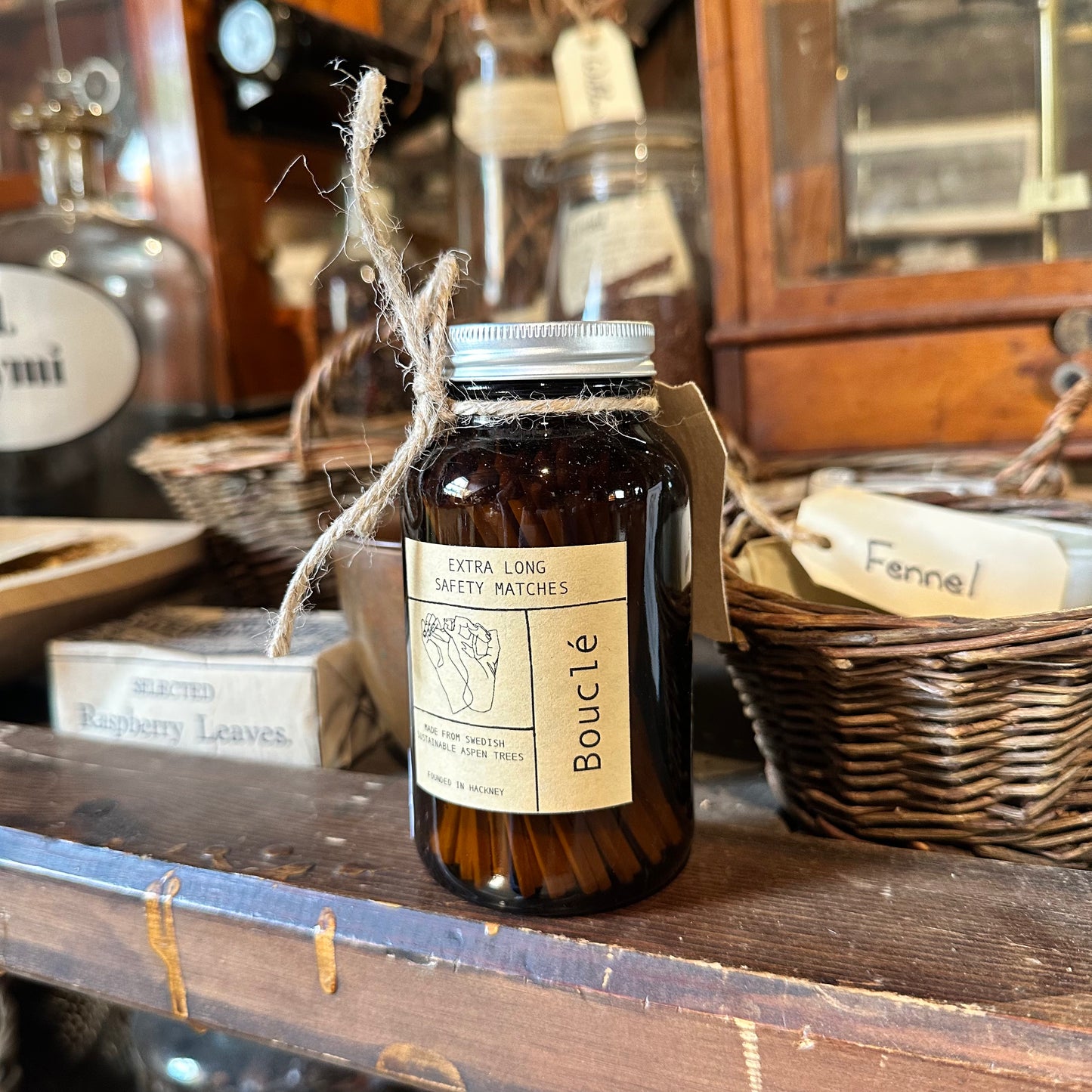 Bouclé Extra Long Safety Matches - Amber glass jar