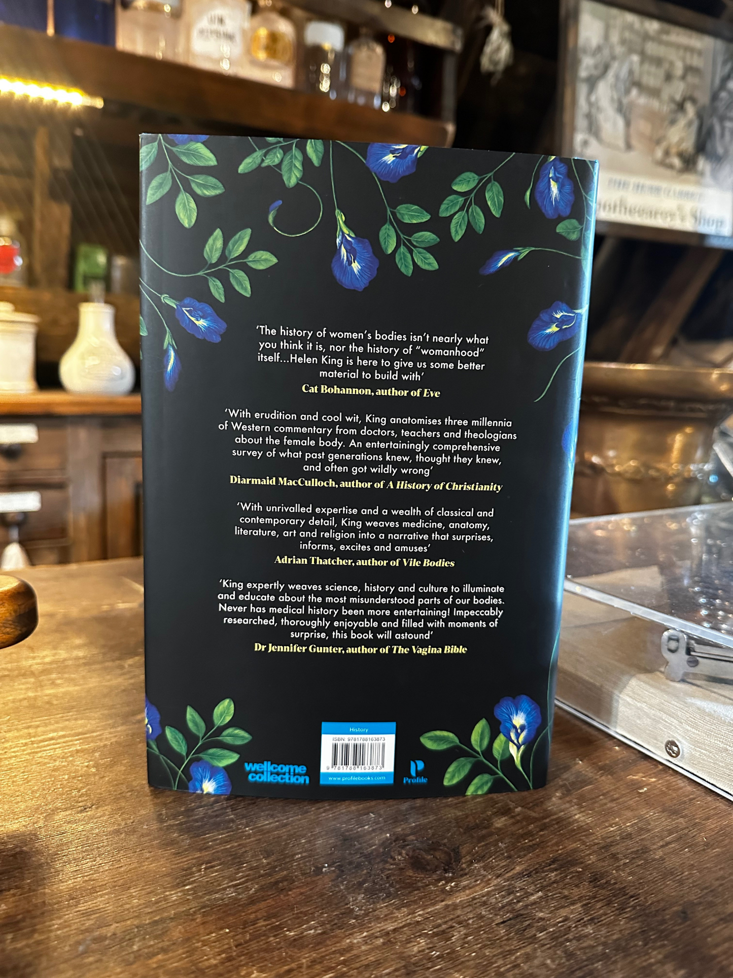 Immaculate Forms: Uncovering the History of Women's Bodies by Helen King